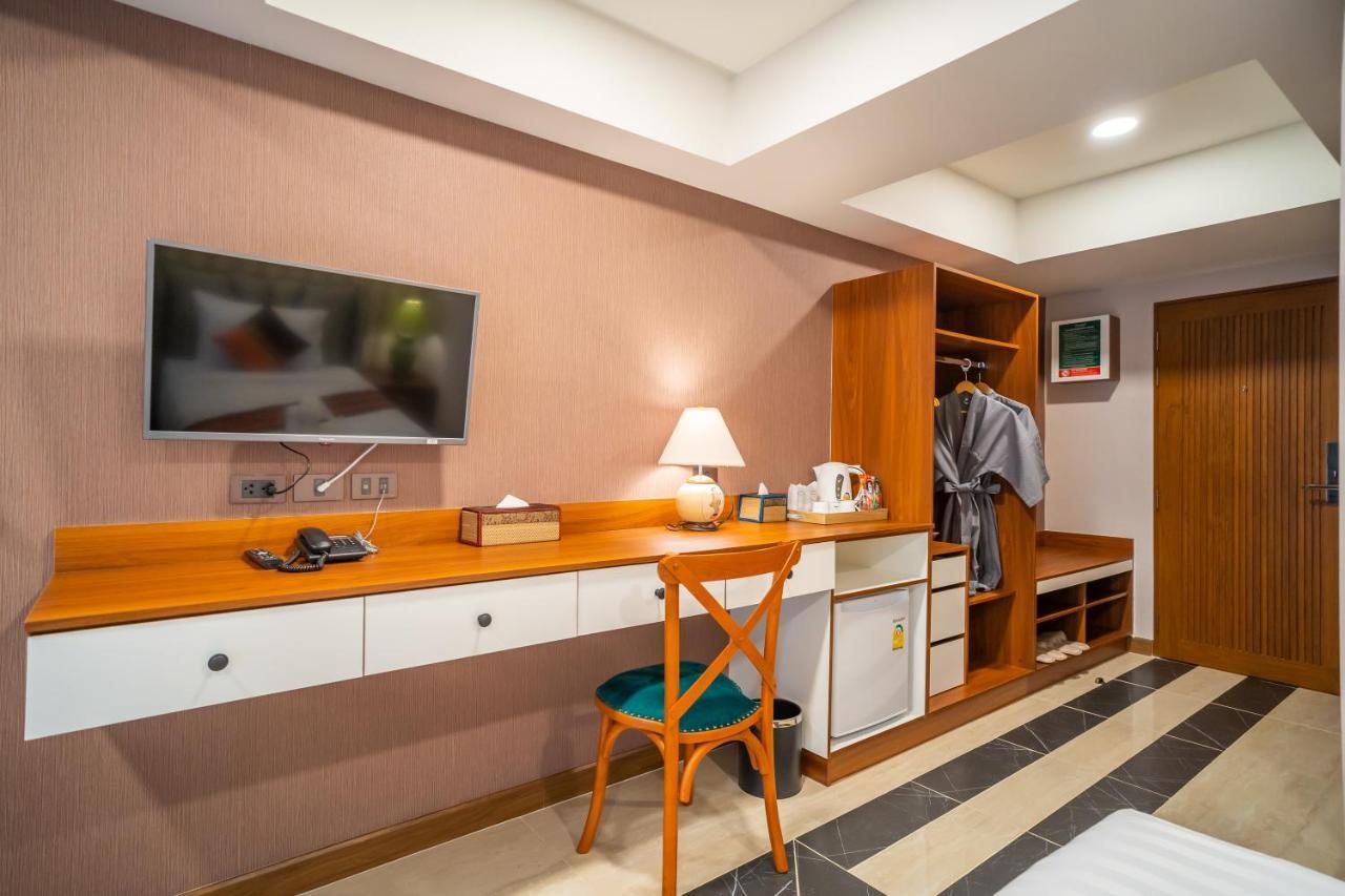 Siri Nakornpink Chiang Mai Hotel Sha Plus Kültér fotó