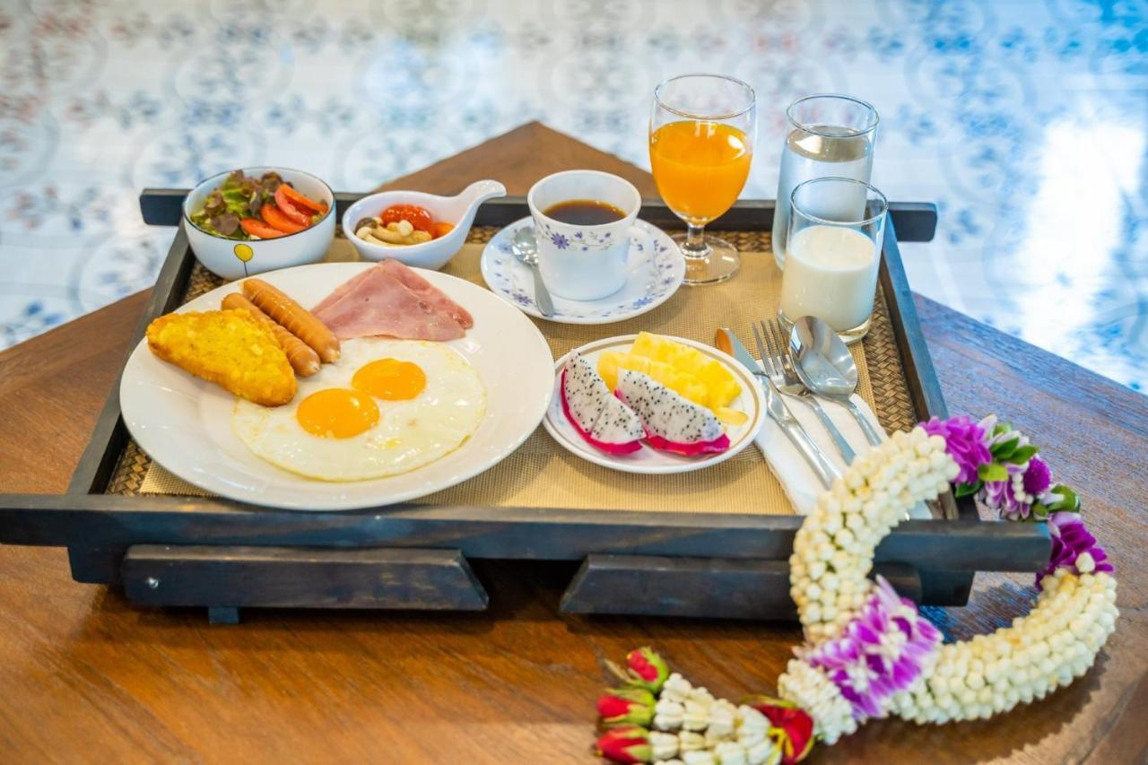 Siri Nakornpink Chiang Mai Hotel Sha Plus Kültér fotó